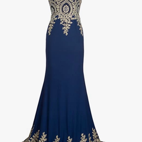 Gold-Embroidered Ball Gown Size 6 - Picture 6 of 6